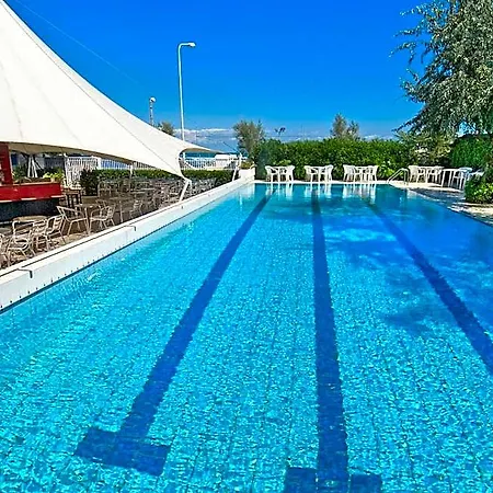 Mareblu Hotel 3*
